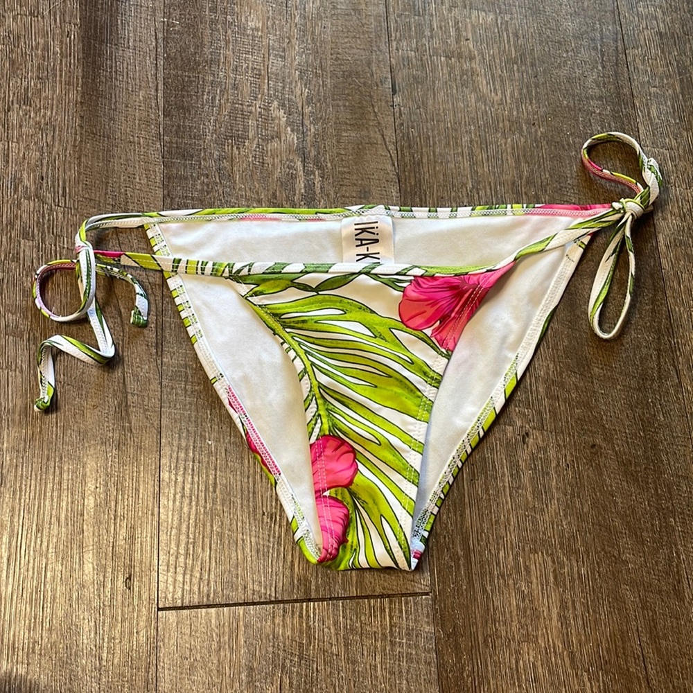 Ika kul floral bikini bottoms
